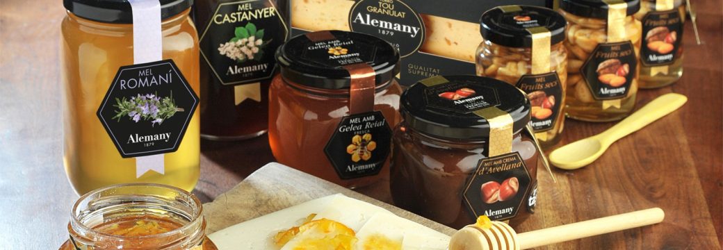 Visita mels Alemany, tast de mels i dinar de germanor al Monestir de Les Avellanes